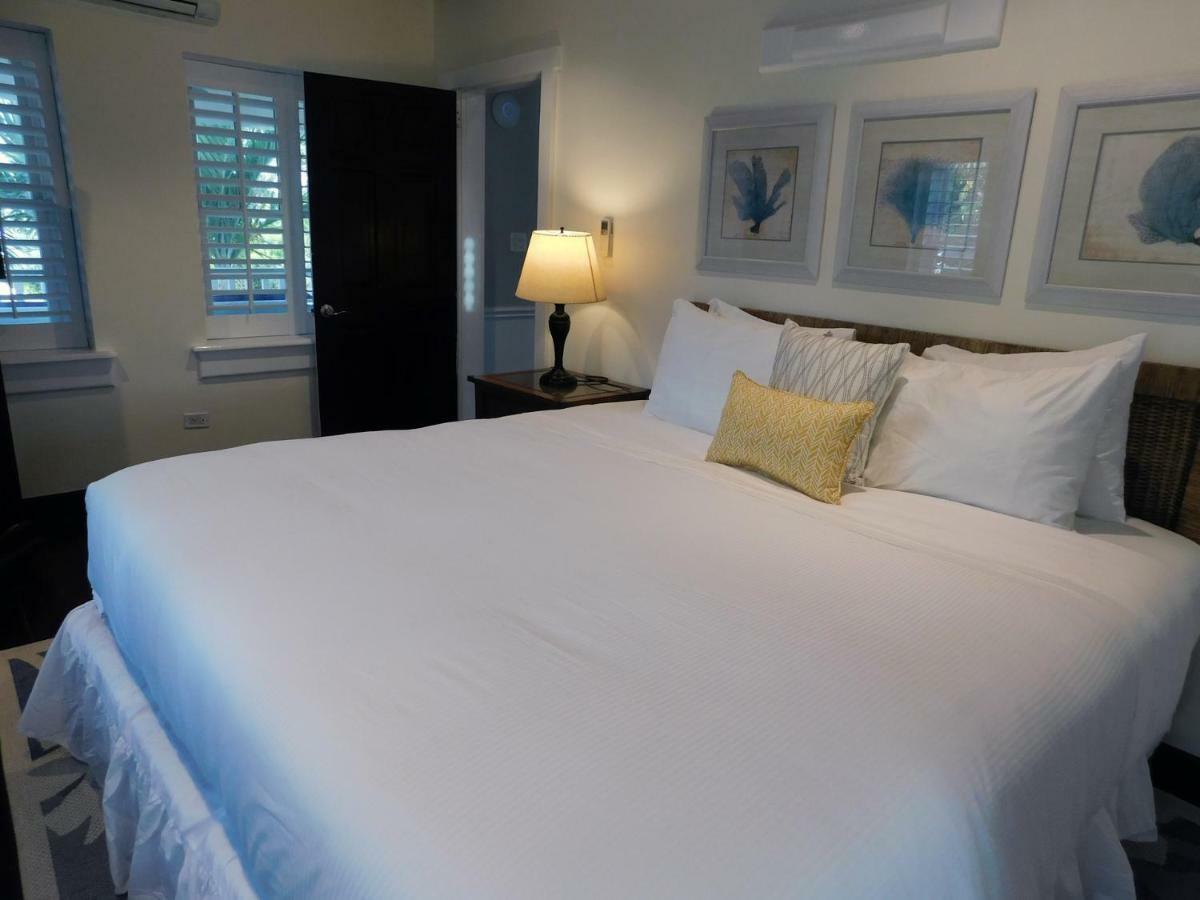 Hôtel Sapodilla House à Dunmore Town Extérieur photo