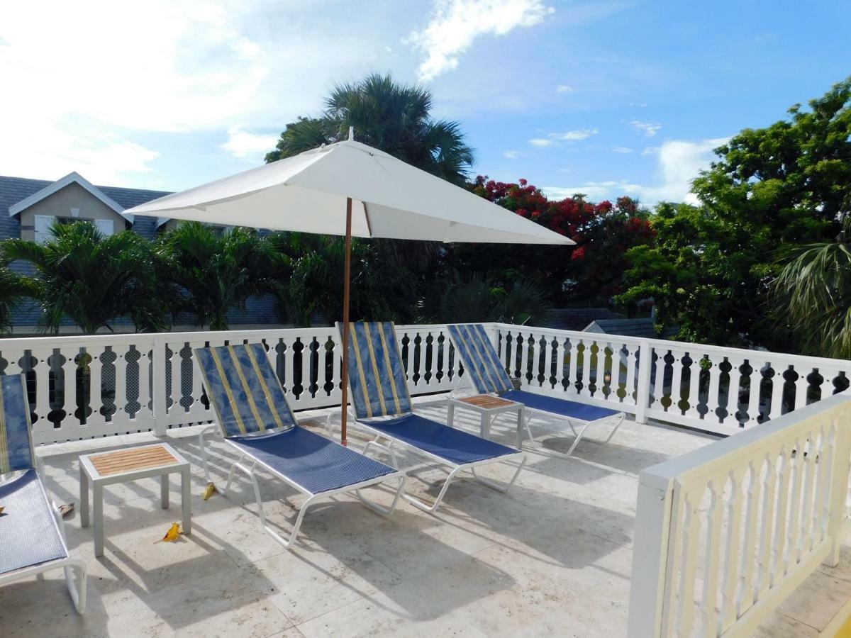 Hôtel Sapodilla House à Dunmore Town Extérieur photo